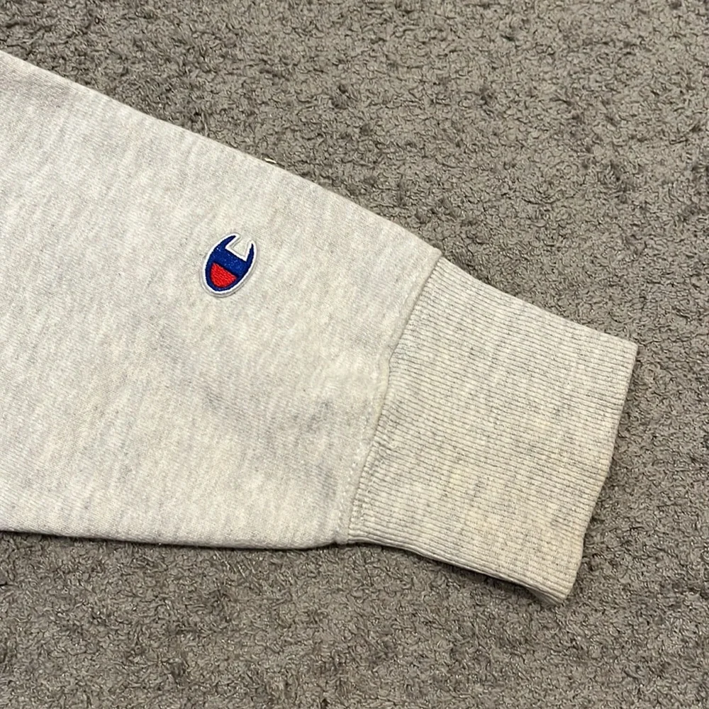 University of Virginia Champion reverse weave crewneck sweatshirt - Picture 3 of 6